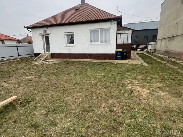 Eladó ház Balkány, Adonyi út 55 80 nm