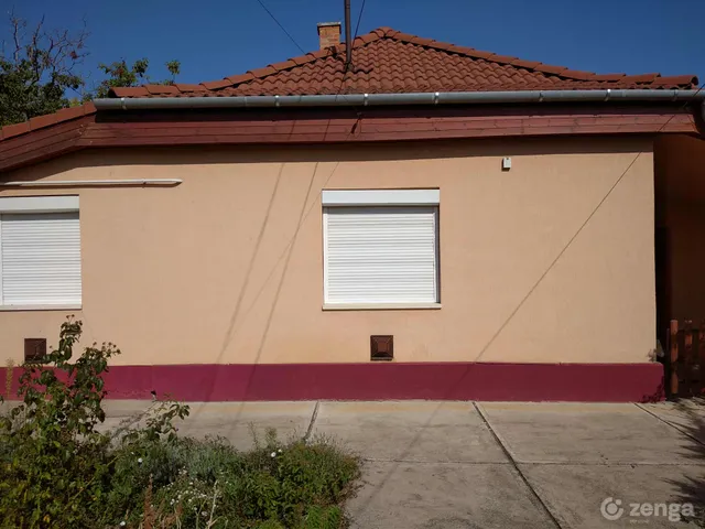 Eladó ház Kunszentmárton 66 nm