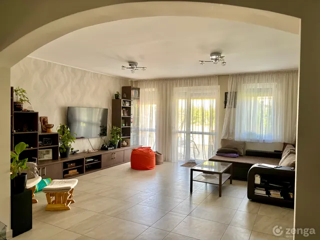 Eladó ház Érd 215 nm