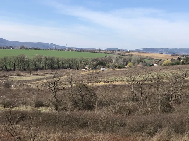 Eladó telek Pilisborosjenő 1500 nm