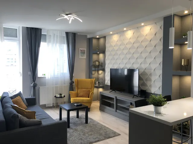 Kiadó lakás Budapest VIII. kerület, Corvin negyed 64 nm