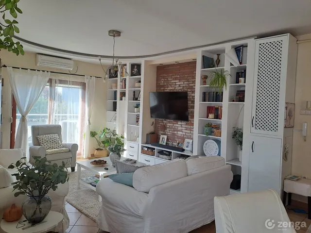 Eladó lakás Budapest XVIII. kerület, Almáskert 74 nm