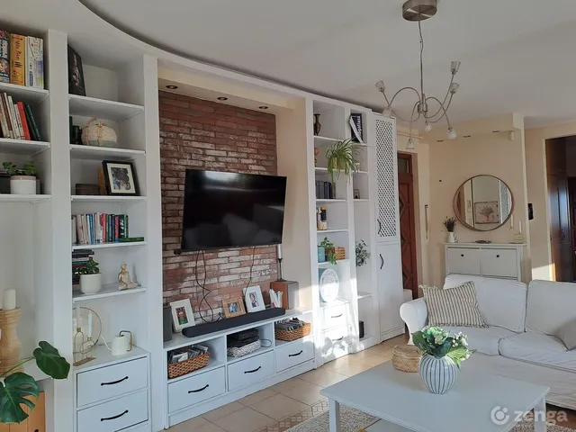 Eladó lakás Budapest XVIII. kerület, Almáskert 74 nm