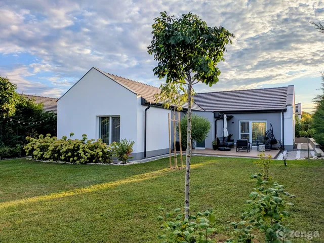 Eladó ház Telki 135 nm