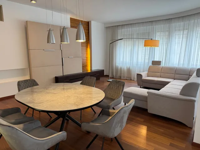 Kiadó lakás Budapest V. kerület, Belváros, Petőfi Sándor 120 nm