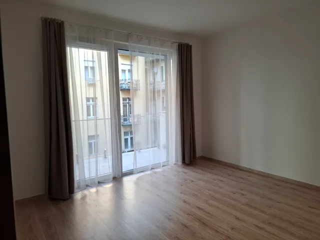 Kiadó lakás Budapest VIII. kerület, Corvin negyed, Tolnai Lajos 38 nm