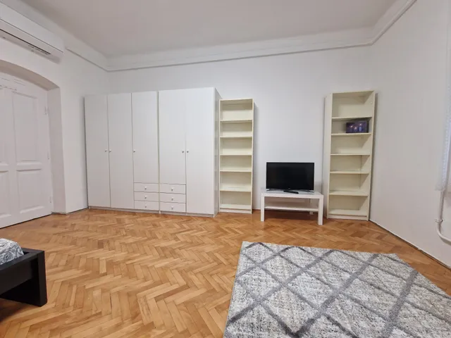 Kiadó lakás Budapest IX. kerület, Középső Ferencváros, Telepy utca 40 nm