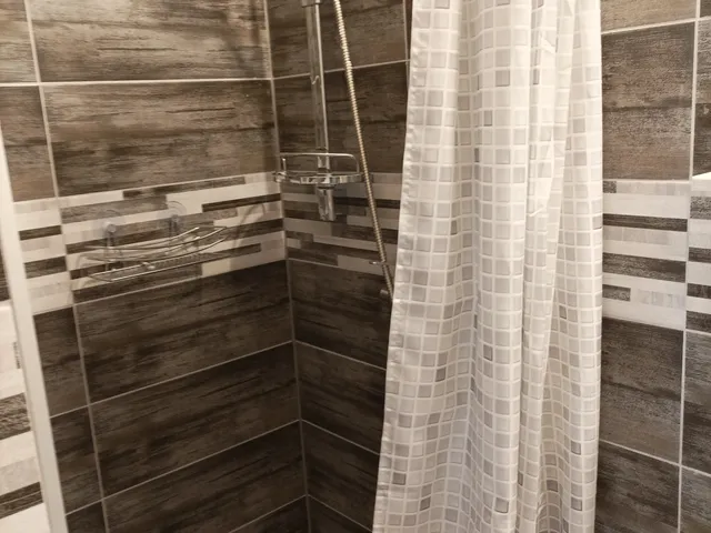 Kiadó lakás Budapest VII. kerület, Belső-Erzsébetváros, Garay tér 33 nm