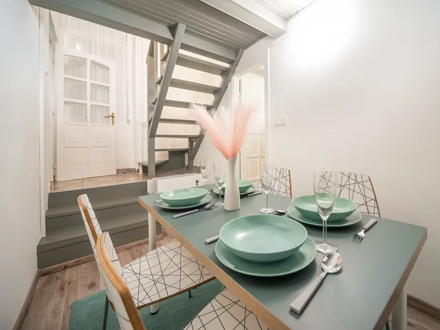 Kiadó lakás Budapest I. kerület, Várnegyed, Attila út 46 nm