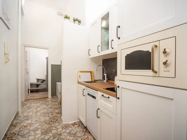 Kiadó lakás Budapest I. kerület, Várnegyed 46 nm