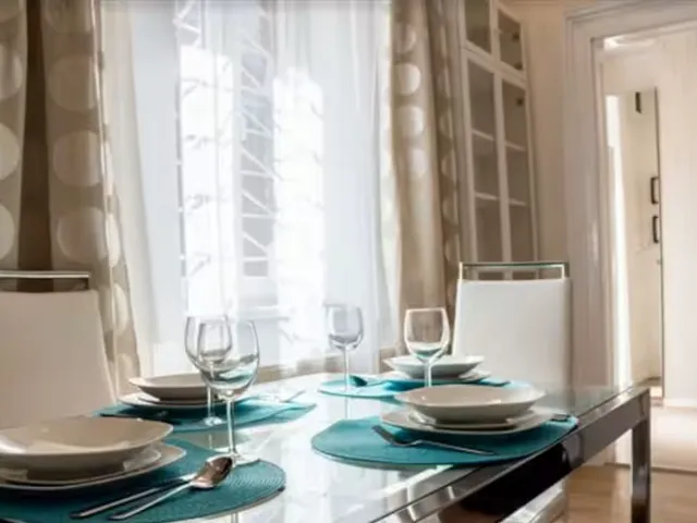 Kiadó lakás Budapest VI. kerület, Nagykörúton belüli terület, Bajcsy-Zsilinszky út 58 nm