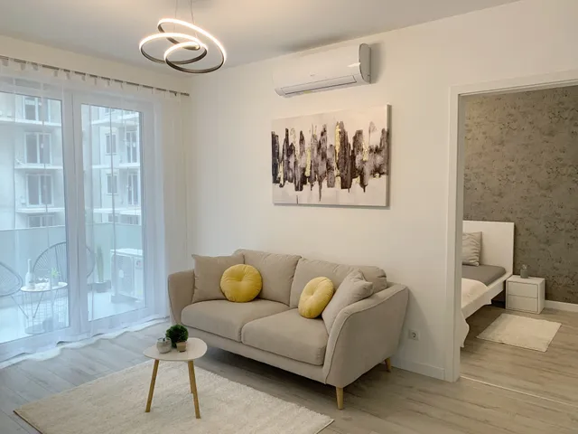 Kiadó lakás Budapest VIII. kerület, Corvin negyed 46 nm