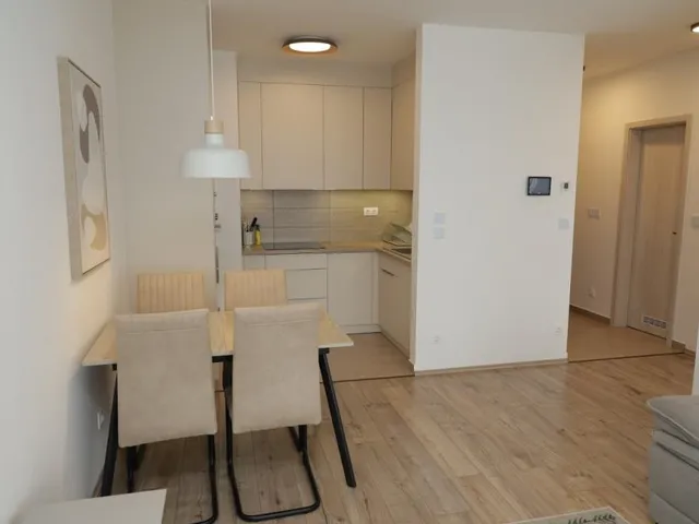 Kiadó lakás Budapest XI. kerület, Nádorkert, Budafoki út 41 nm