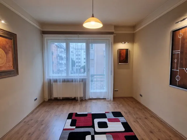 Kiadó lakás Budapest XIII. kerület, Újlipótváros, Jászai Mari tér 30 nm