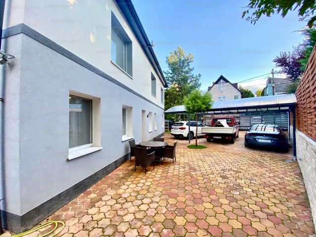 Kiadó ház Budapest XI. kerület, Sashegy 92 nm