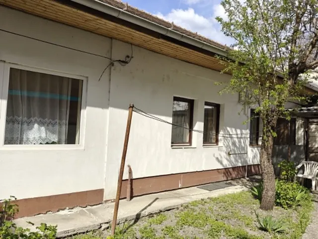 Eladó ház Budapest XVIII. kerület, Bókaytelep, Baross utca 98 nm