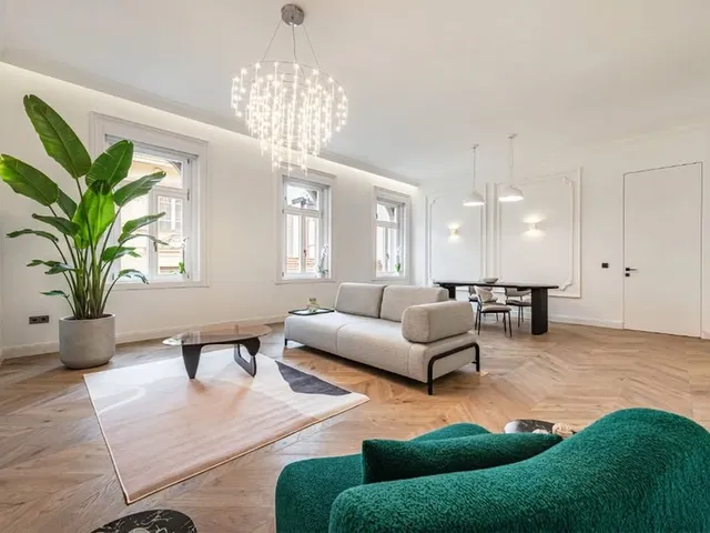 Kiadó lakás Budapest VI. kerület, Nagykörúton belüli terület, Paulay Ede utca 104 nm