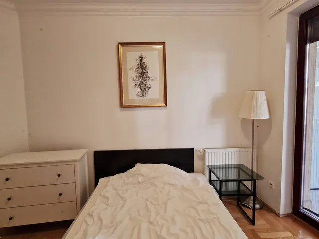 Eladó lakás Budapest VI. kerület 55 nm