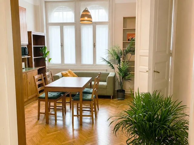 Kiadó lakás Budapest IX. kerület, József Attila lakótelep 71 nm