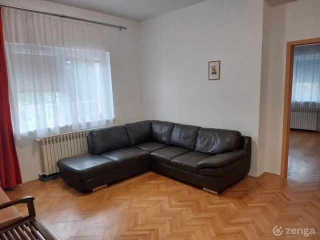 Kiadó lakás Budapest III. kerület, Remetehegy, Perényi út 106 nm