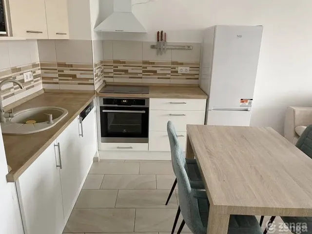 Kiadó lakás Budapest XIII. kerület, Újlipótváros, Frangepán utca 64 nm