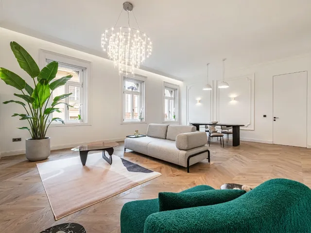 Eladó lakás Budapest VI. kerület 104 nm