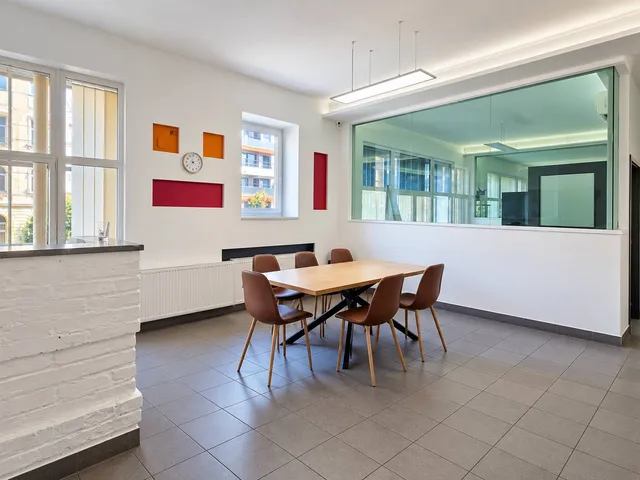 Kiadó lakás Budapest XIII. kerület, lehel utca 251 nm