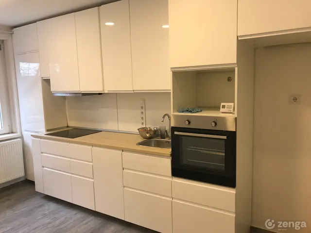 Eladó lakás Vác, Deákvár 57 nm