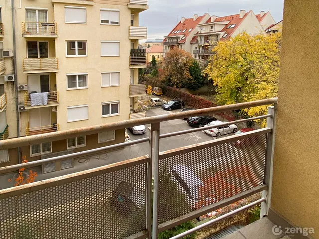 Kiadó lakás Budapest XIV. kerület, Herminamező 50 nm