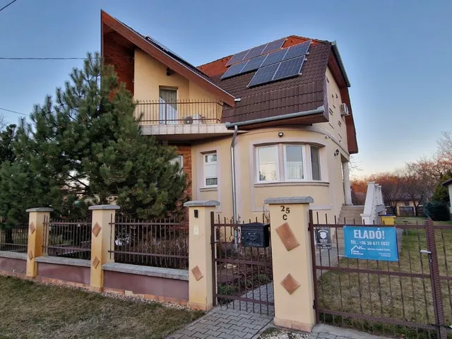 Eladó ház Nyíregyháza, Sóstóhegy 251 nm