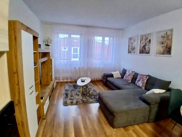 Eladó lakás Nyíregyháza, Jósaváros 52 nm