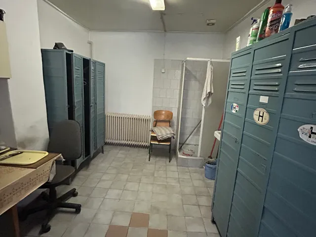 Eladó kereskedelmi és ipari ingatlan Nyíregyháza, Hímes 300 nm