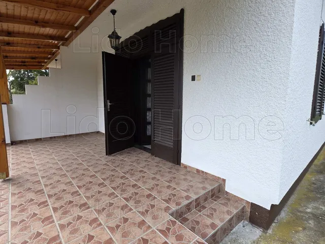 Eladó üdülő és hétvégi ház Balatonkeresztúr 70 nm