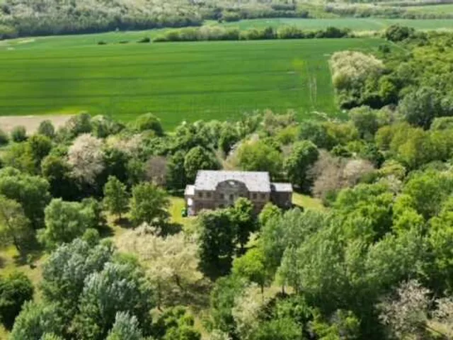 Eladó ház Kerecseny 858 nm