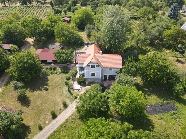 Eladó ház Kisapáti 160 nm