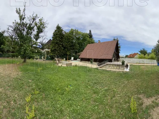 Eladó telek Csopak 38 nm