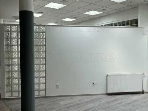 Kiadó kereskedelmi és ipari ingatlan Budapest III. kerület 150 nm