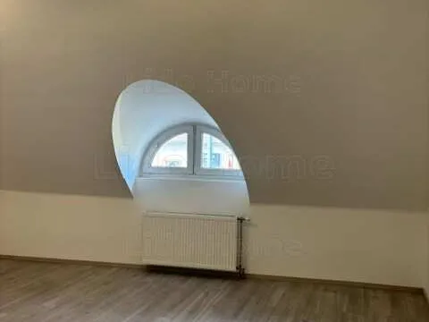 Kiadó kereskedelmi és ipari ingatlan Budapest III. kerület 150 nm