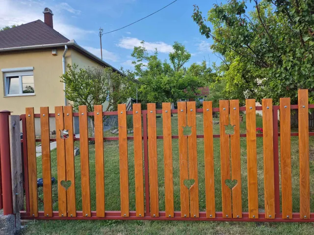 Eladó ház Csabdi 81 nm