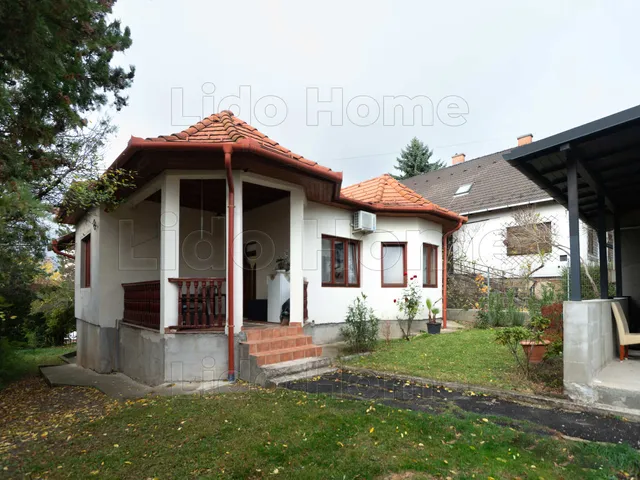 Eladó ház Budakeszi 167 nm