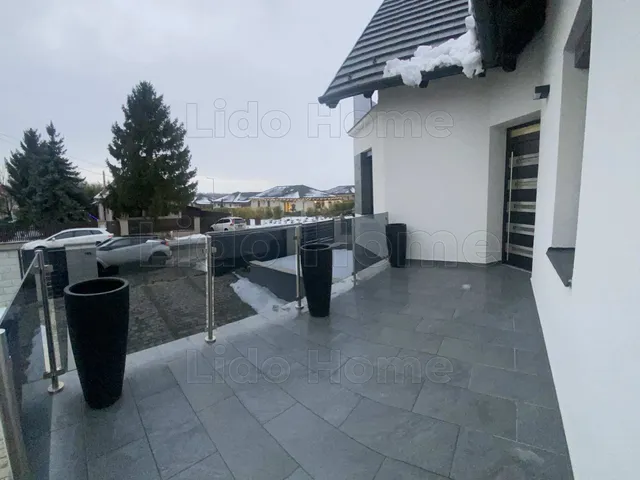 Eladó ház Páty 190 nm