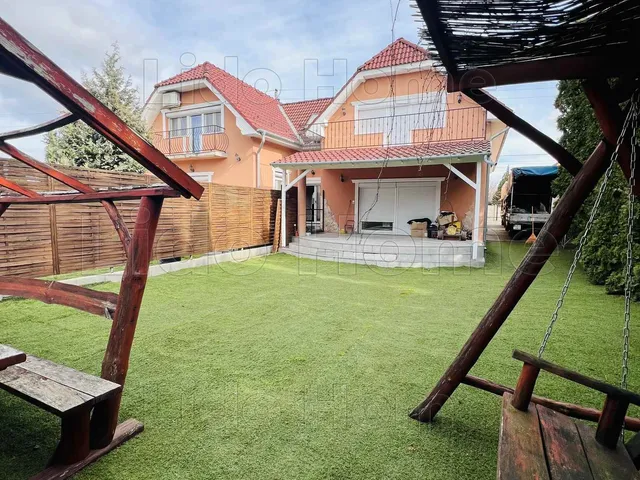 Eladó ház Szigetszentmiklós 195 nm