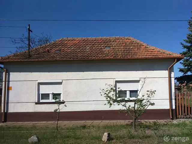 Eladó ház Tázlár 137 nm