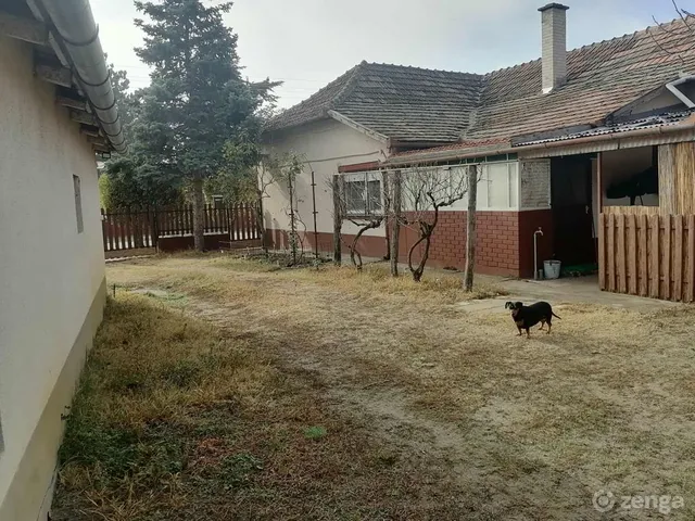 Eladó ház Tázlár 137 nm