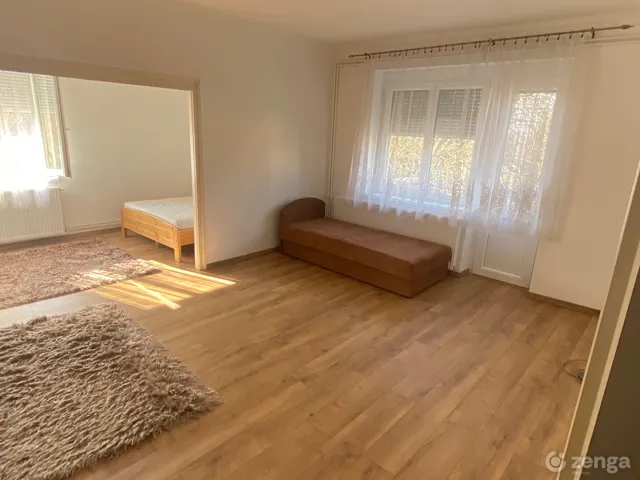 Eladó lakás Aszód 45 nm