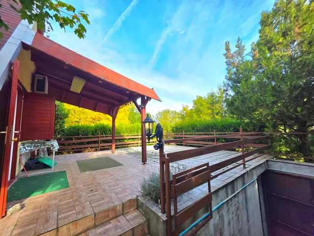 Eladó üdülő és hétvégi ház Tápiószentmárton 32 nm