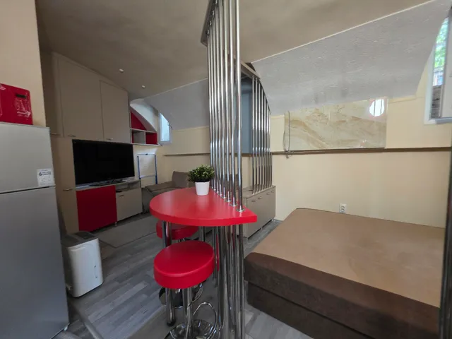 Eladó lakás Budapest XIII. kerület, Lőportárdűlő 24 nm