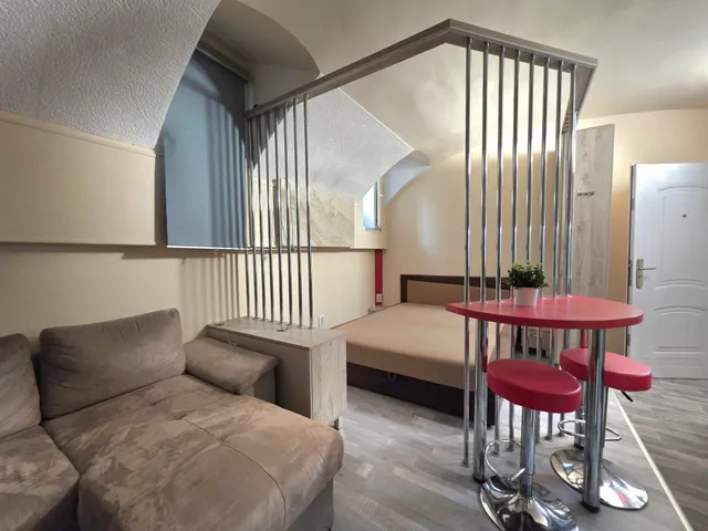 Eladó lakás Budapest XIII. kerület, Lőportárdűlő 24 nm