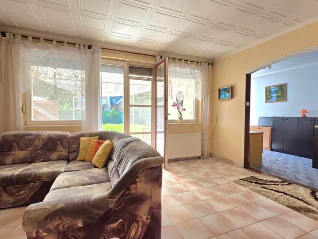 Eladó ház Budapest XIII. kerület, Angyalföld, Násznagy utca 200 nm