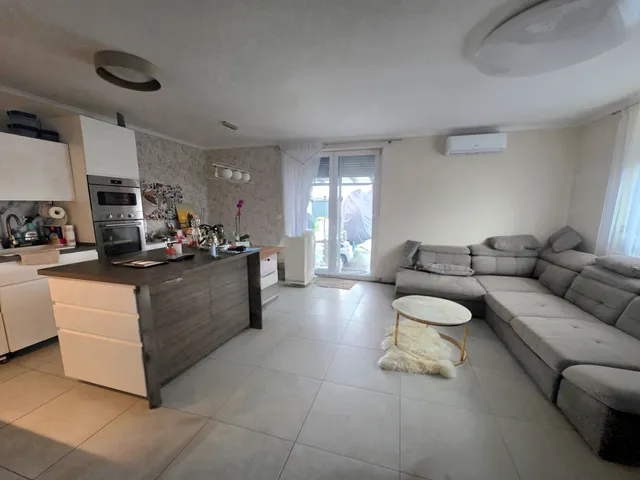 Eladó ház Nagytarcsa 90 nm